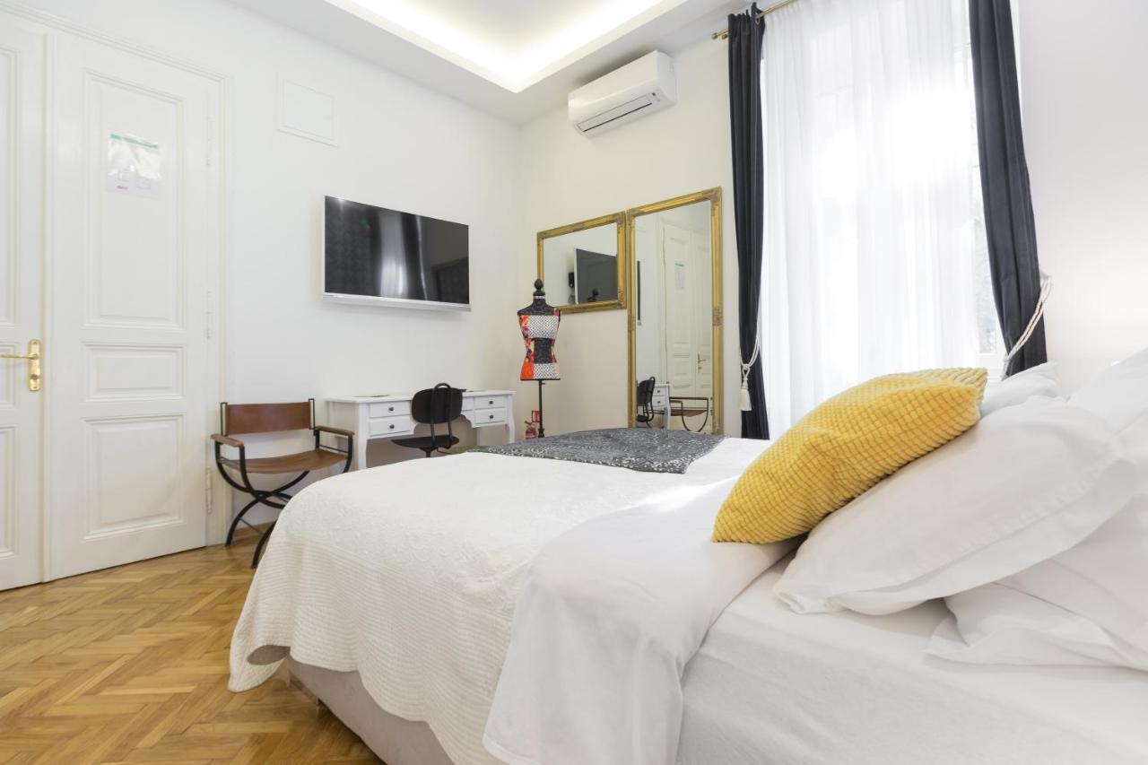 Aurelia Antik Old Hotel Zagreb Ngoại thất bức ảnh